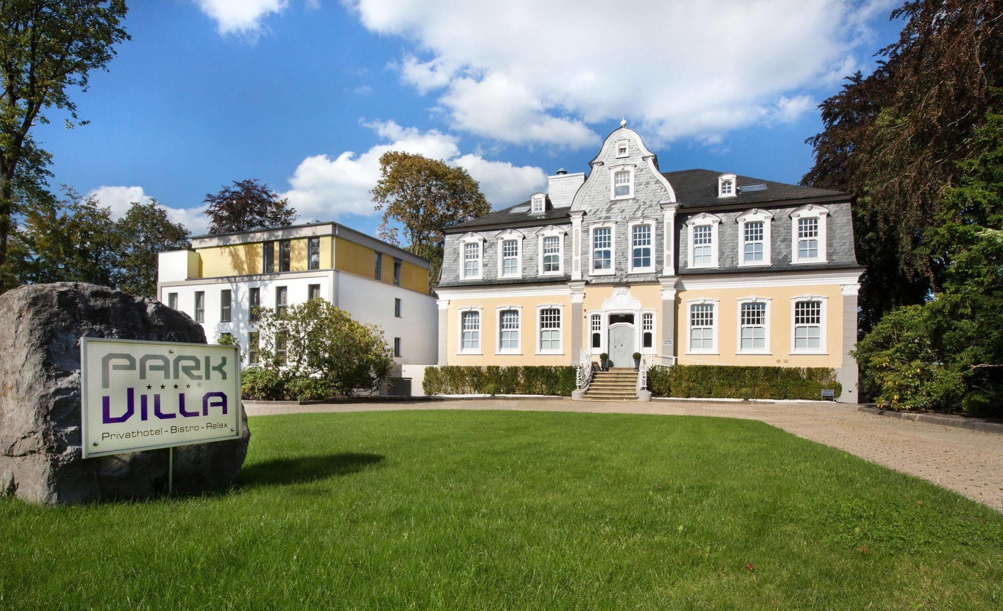 Park Villa Wuppertal Bagian luar foto